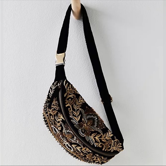 Free People Wren Midnight Velvet Sling bag - Picture 4 of 8